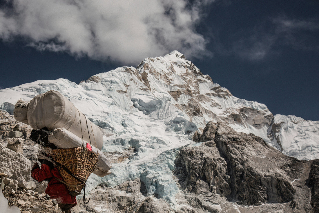 The Key To Carrying The Weight Of Responsibility - The Wayset To Earn The Position Of Leader And Walk The Path Of Sageship