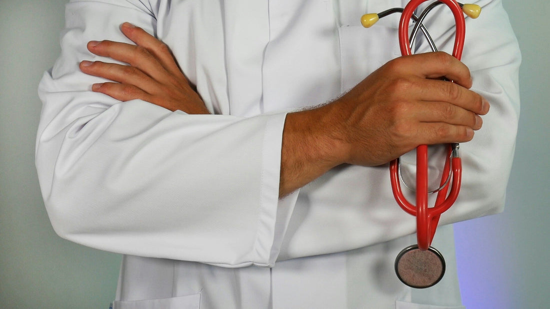 Why People Do Not (And Should Not) Trust Western Medicine - The Failures Of Leadership In The Industry